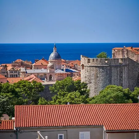 Newly Renovated Apt. Near To Entrance To Old Town Dubrovnik Exterior photo