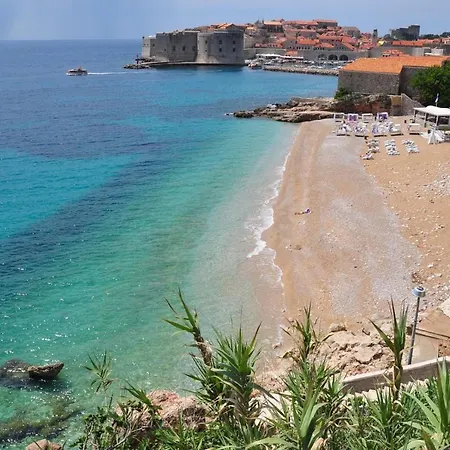 Newly Renovated Apt. Near To Entrance To Old Town Dubrovnik Exterior photo
